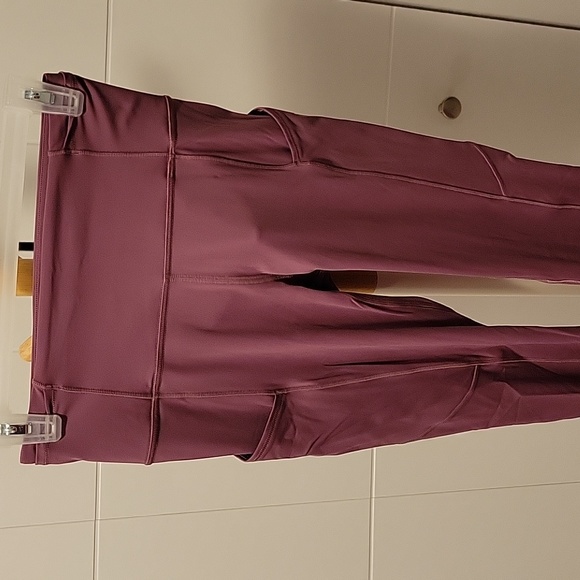 Lululemon tights - Picture 2 of 4